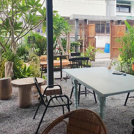 Pa Rang Cafe & Art Stay Chiang Mai Extérieur photo